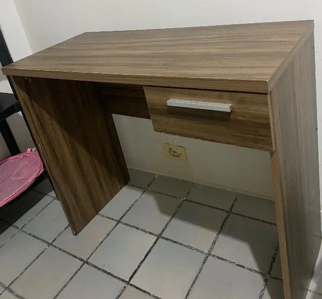 Escrivaninha + cadeira - Foto 2
