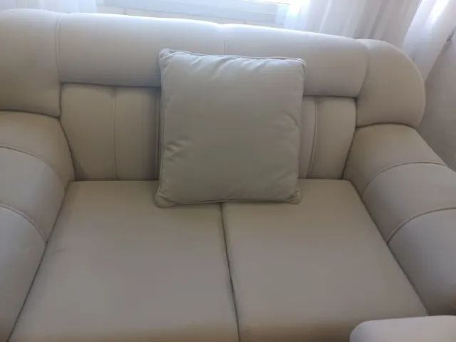Sofás semi novo. - Foto 3