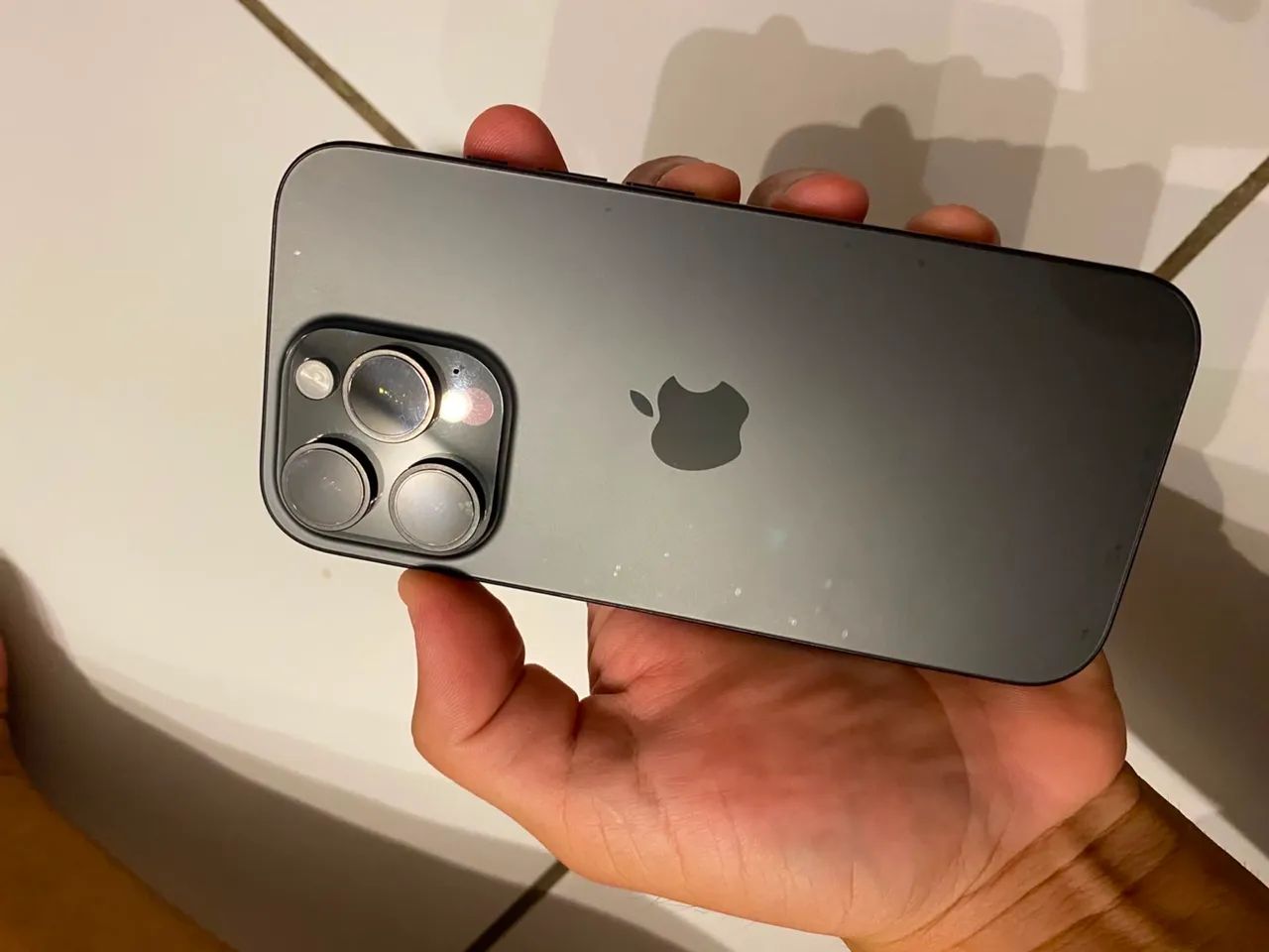 iPhone 16 pro 128 - Foto 2