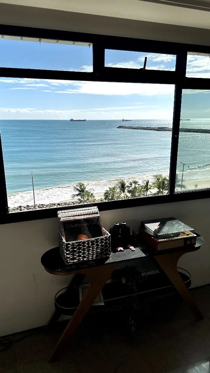 Foto do anúncio de Apartamento Vista Mar 200m2 com Piscina na Praia de Iracema, 3 quartos em Praia de Iracema, Fortaleza