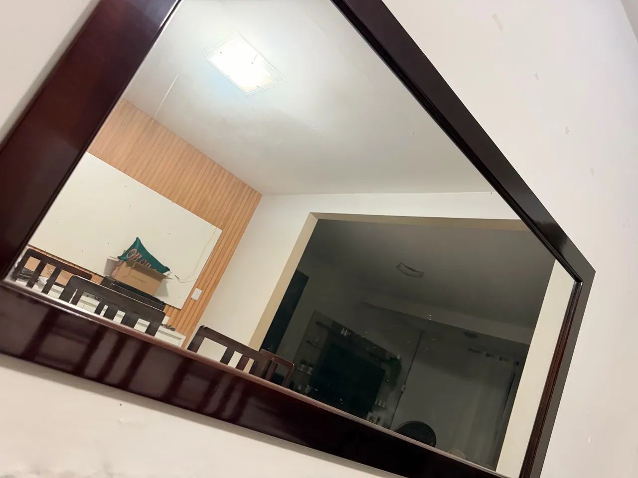 Mesa de Jantar + Cadeiras e Espelho  - Foto 5