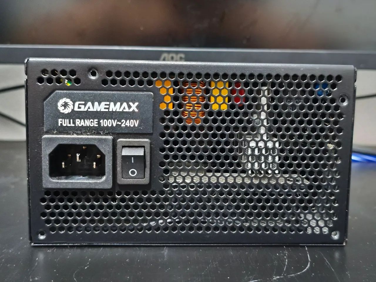 Fonte 650W 80 plus gold Gamemax - Foto 2