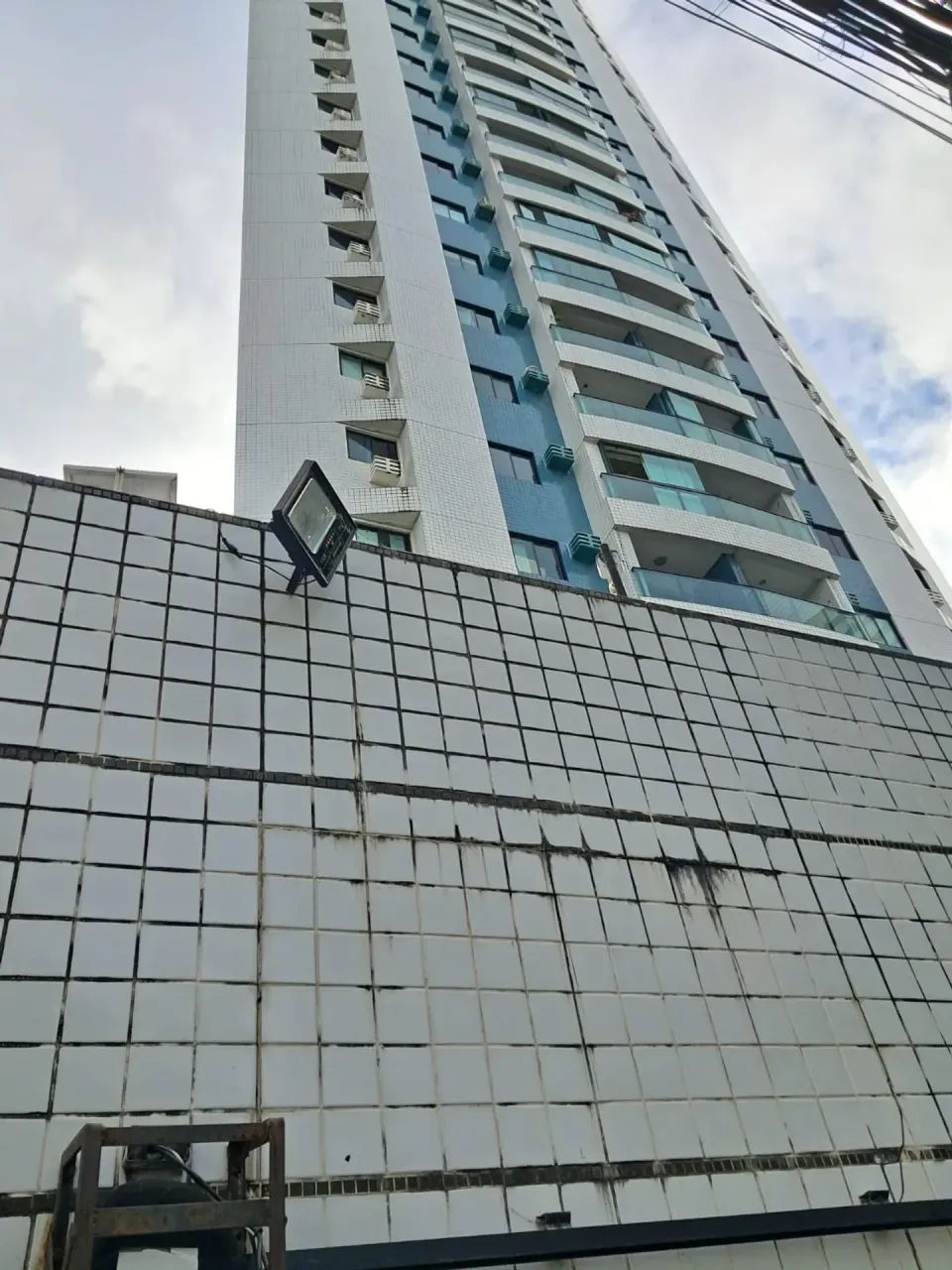 3 QUARTOS E LAZER EM B. VIAGEM - PERTINHO DOS COLÉGIOS - Foto 2