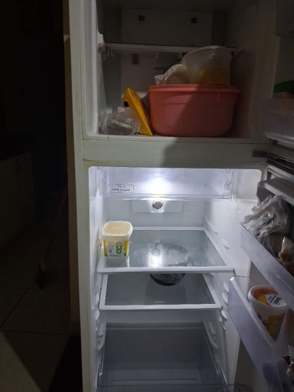 Geladeira em bom estado - Foto 2
