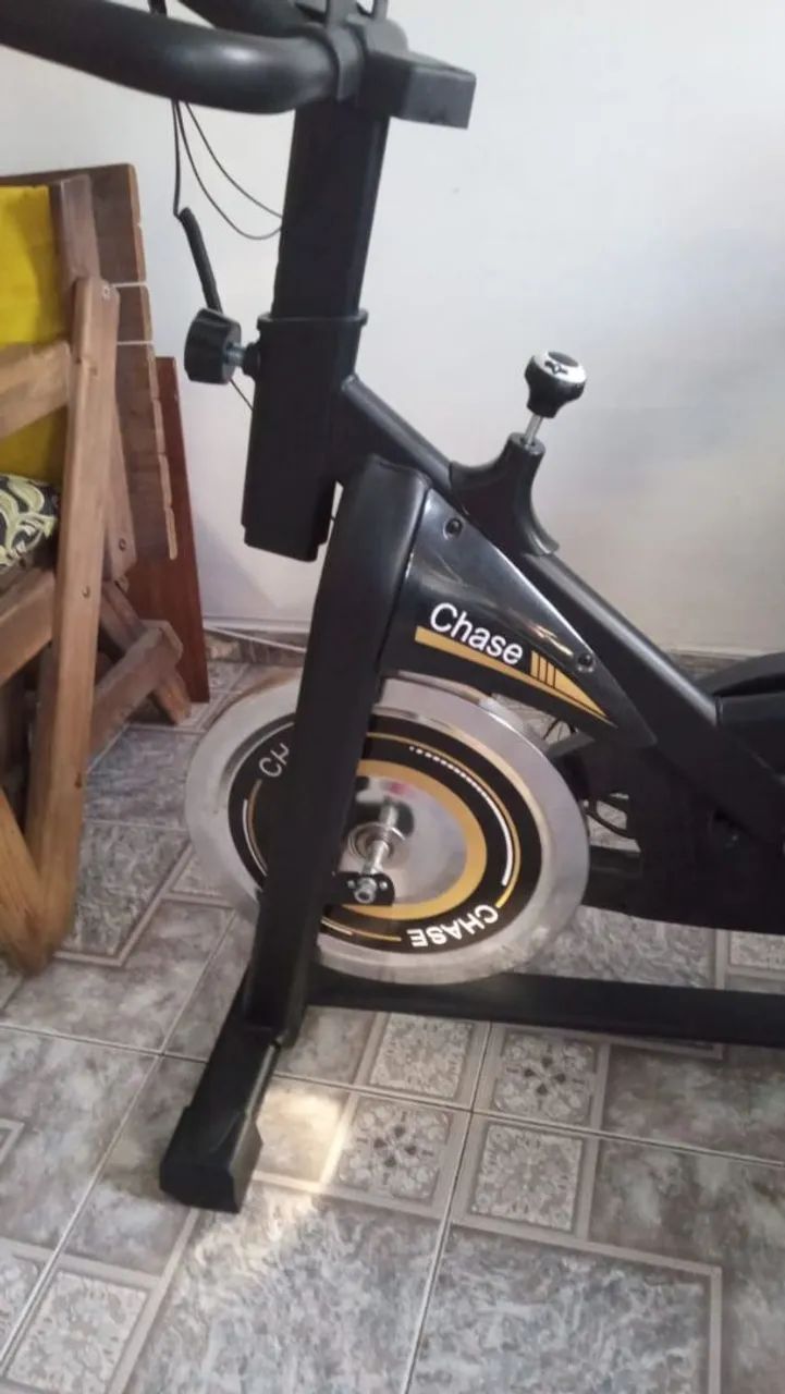 Bicicleta Ergométrica Spinning Chase - Foto 2