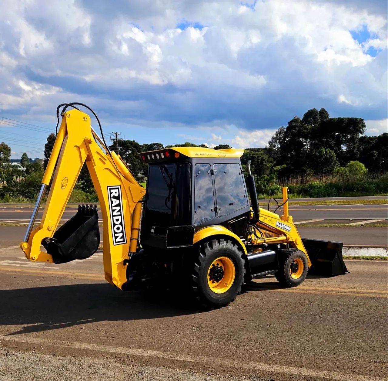Retroescavadeira Randon RD 406 Advanced - Parcelamos - Foto 6
