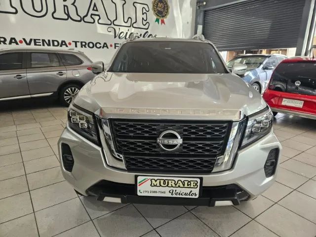Nissan Frontier XE CD 4x4 2.3 Bi-TB Diesel Aut., foto 2 de 20