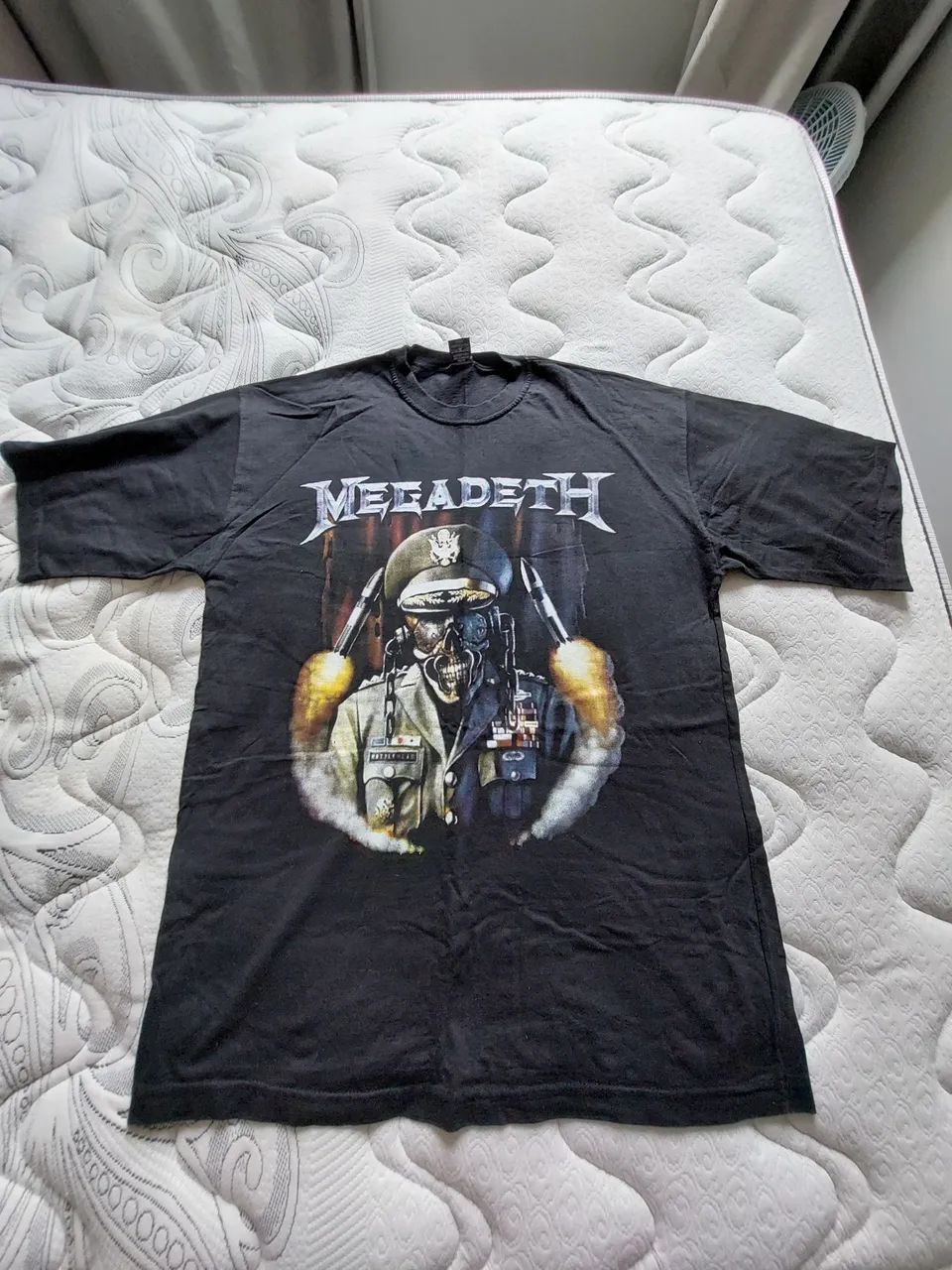 Camisetas de bandas de Rock. Tamanho M e G. - Foto 2