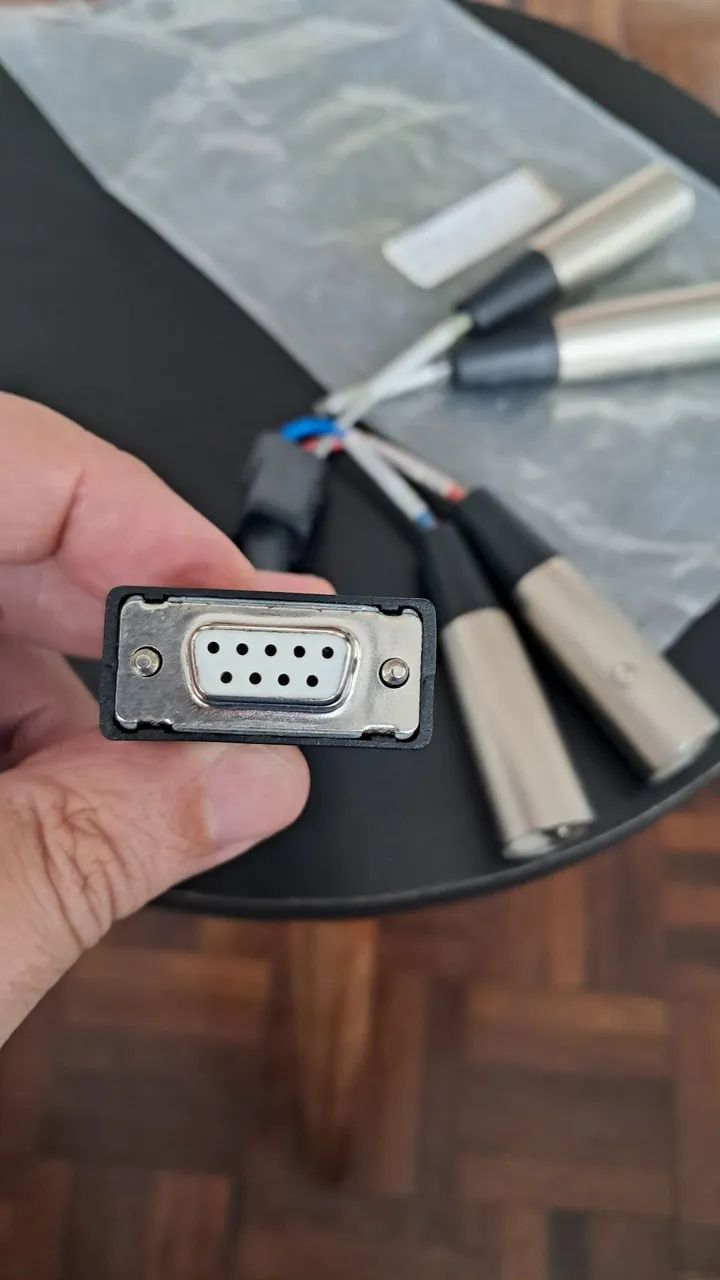 Patch cable áudio DB9 Fêmea x 4 XLR Macho - Foto 5