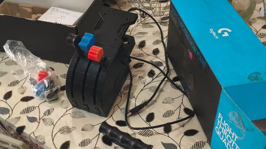 Logitech Flight Throttle Quadrant  - Foto 2