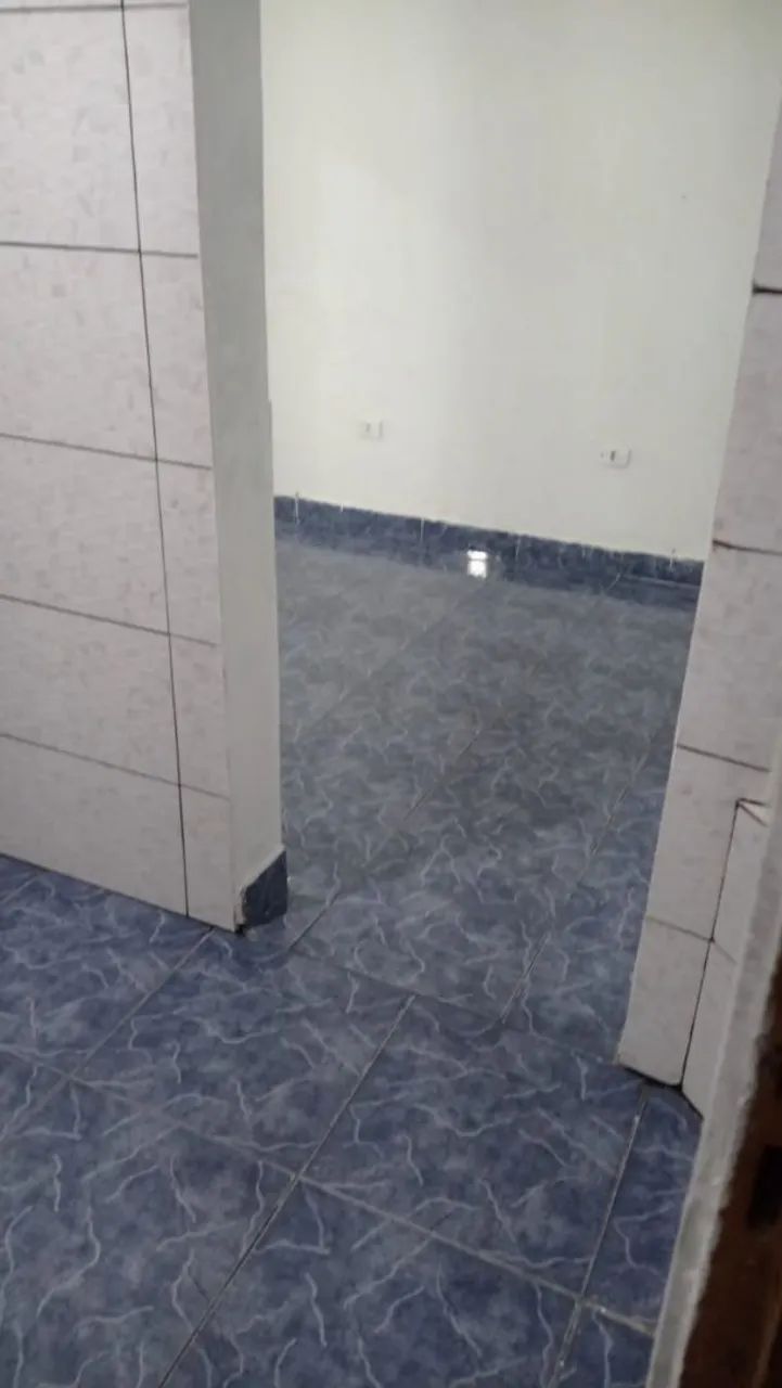Aluga-se.  2 Cômodos  - Foto 3