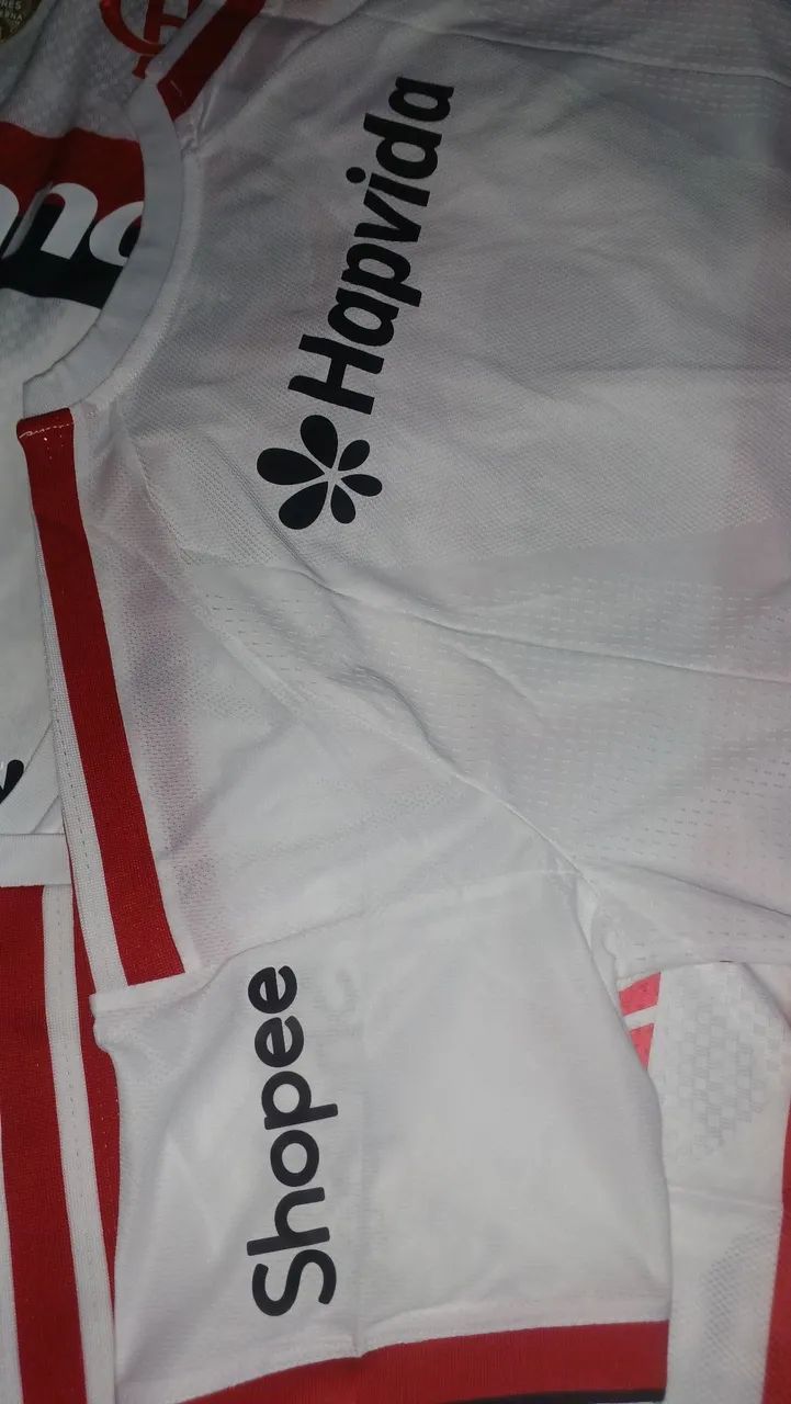 Camisa do flamengo com todos os patrocínios e patch da libertadores  tamanho G e GG - Foto 4