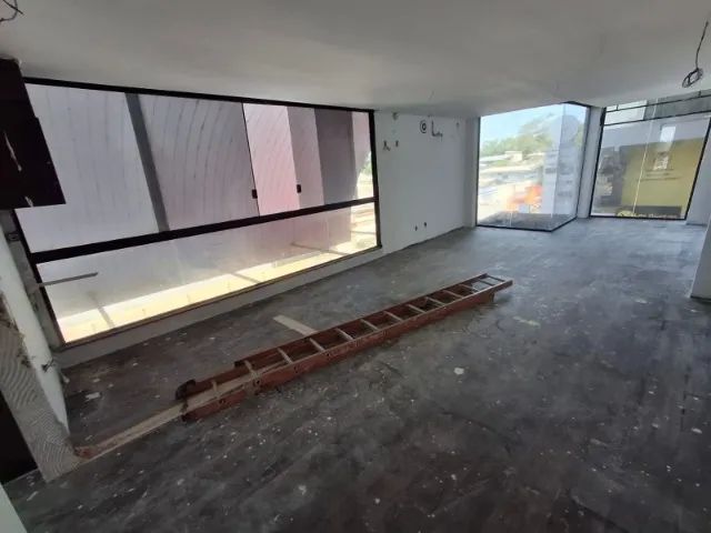 Sala Comercial c/ 2 Pisos e 200m² ótimo para sua Empresa no Centro Comercial Sollarium Mal - Foto 4