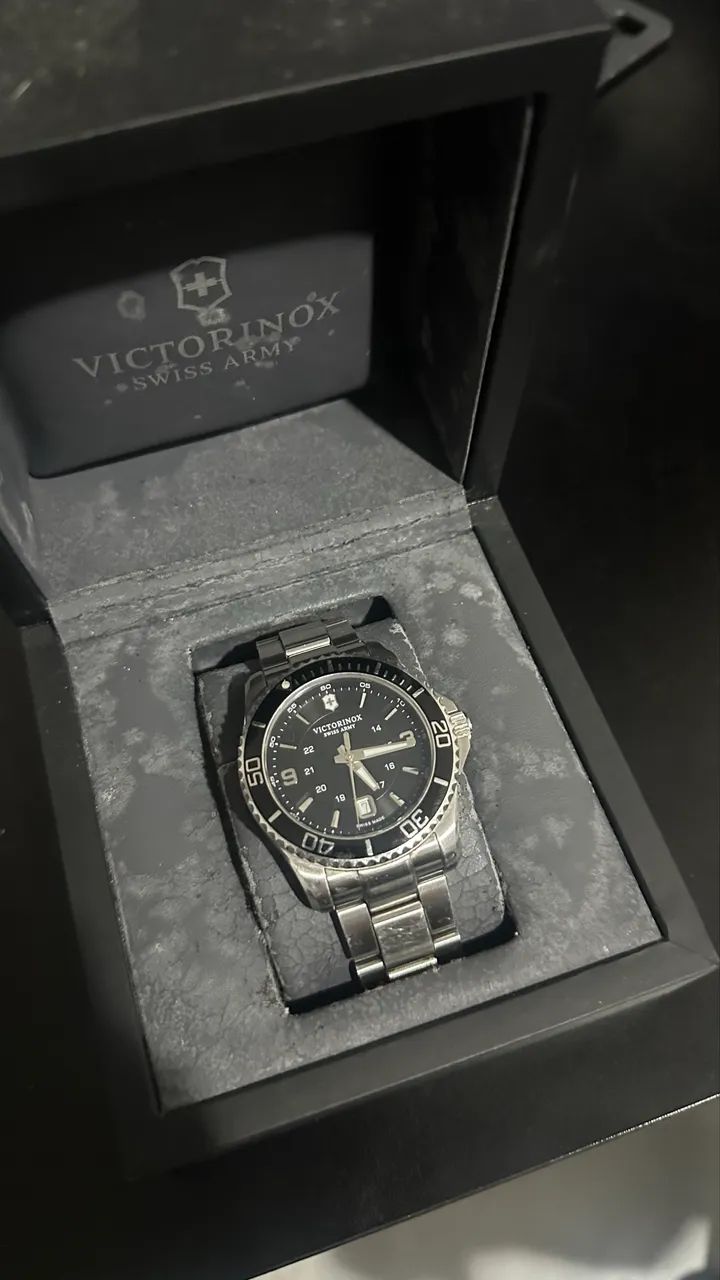 Relógio VICTORINOX SWISS ARMY