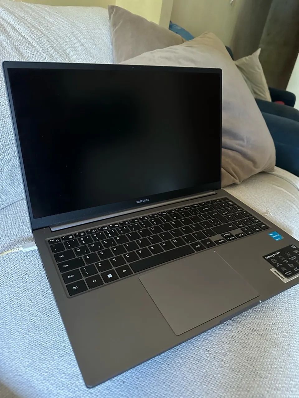 NOTEBOOK- Samsung Galaxy Book4 