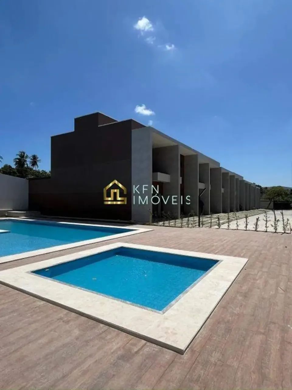VENDO Casa duplex, com 86m² , 2 suítes na Maraponga - Fortaleza - CE