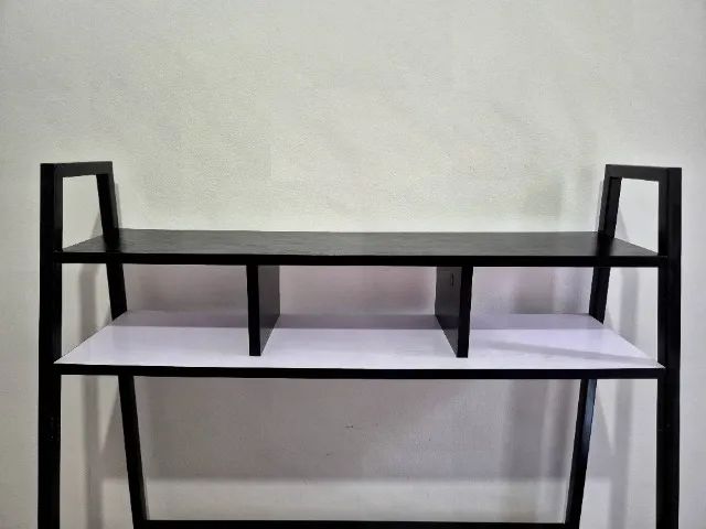 Escrivaninha/ mesinha447429171028971521