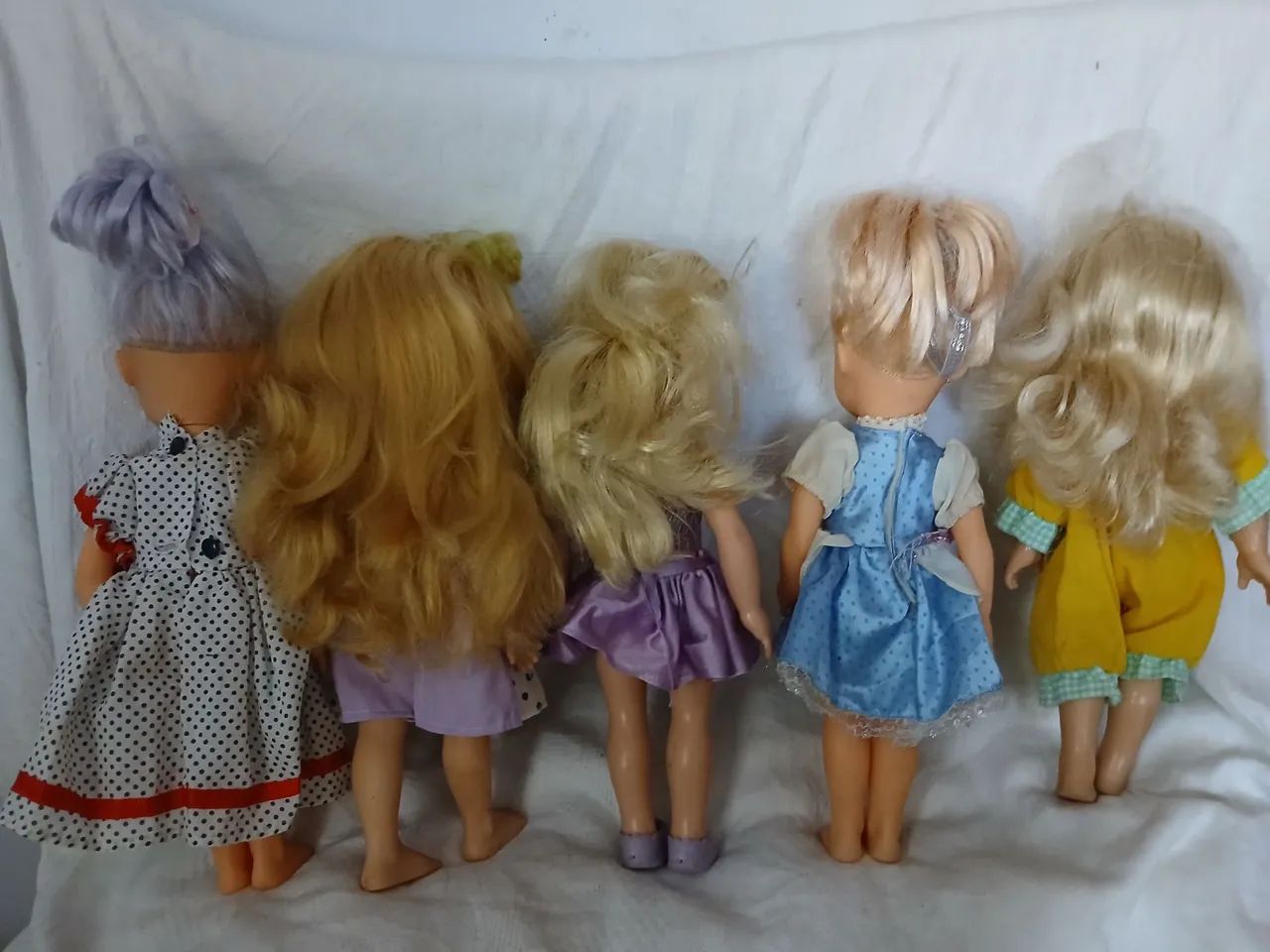 Lote de bonecas princesas cotiplas !  - Foto 2