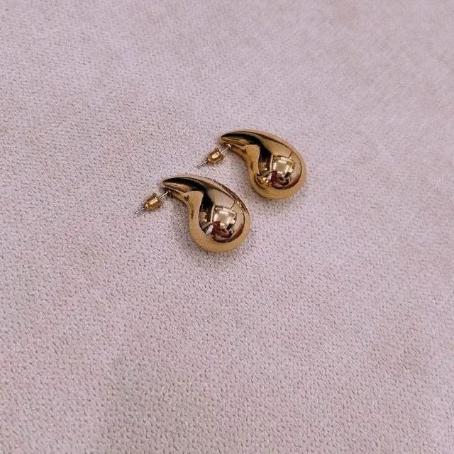 Brinco Gota Dourado Grande - Foto 2