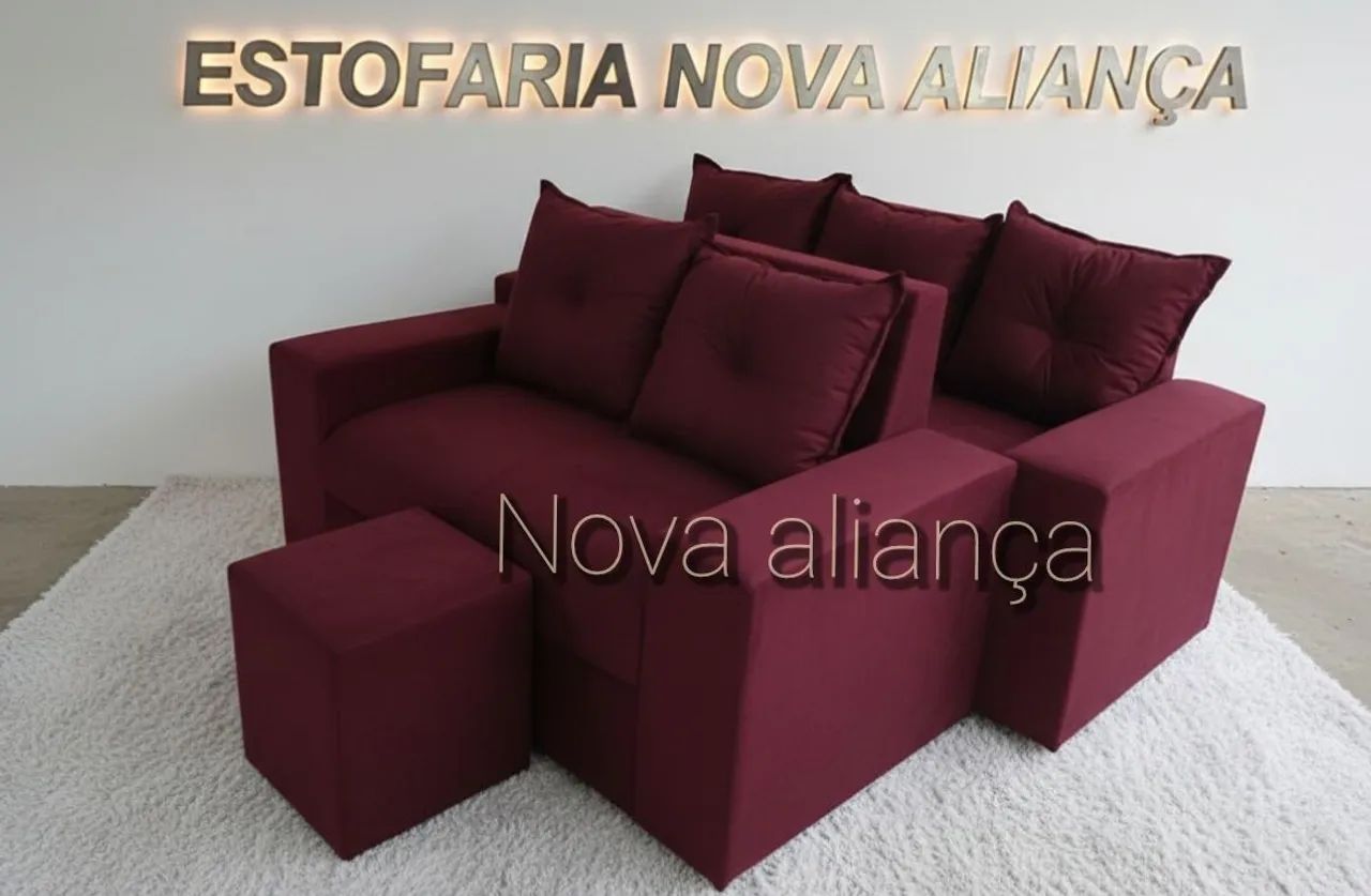 Oferta jogo sofá 2 e 3 lugares com puff de brinde entrega grátis 
