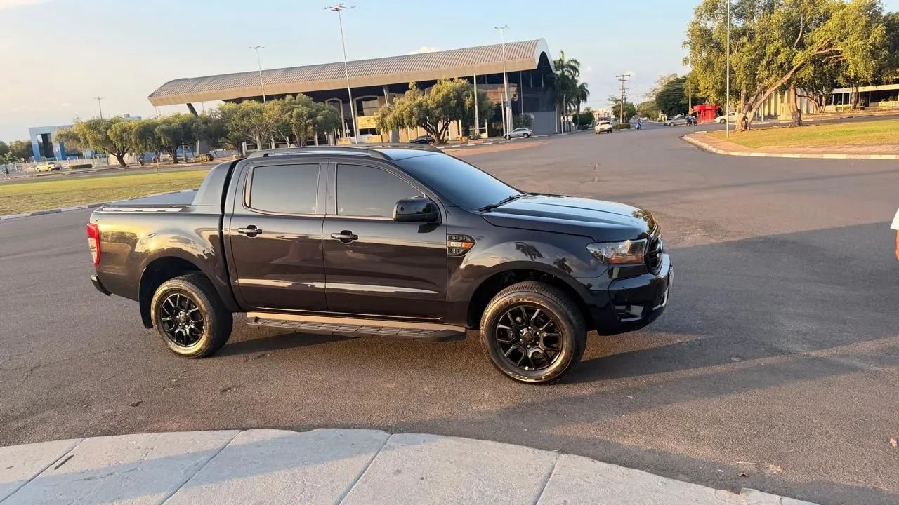 Ford Ranger Black 2.2 4X2 CD Diesel AUT 2023 - Foto 4
