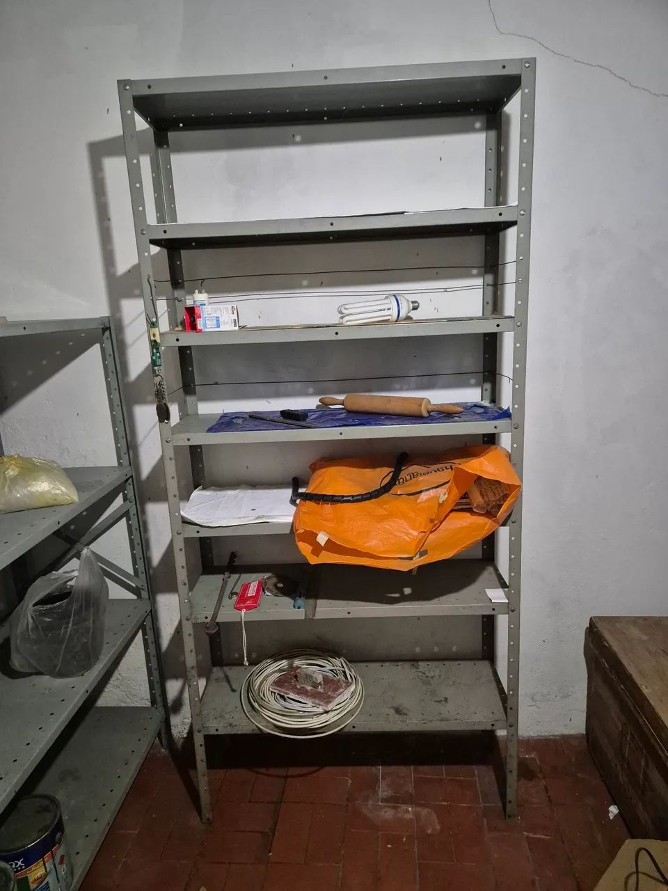 Estantes de aço - Foto 2