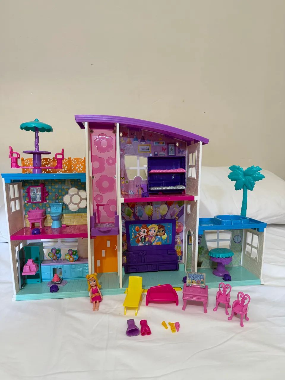 Polly Pocket mega casa de surpresas