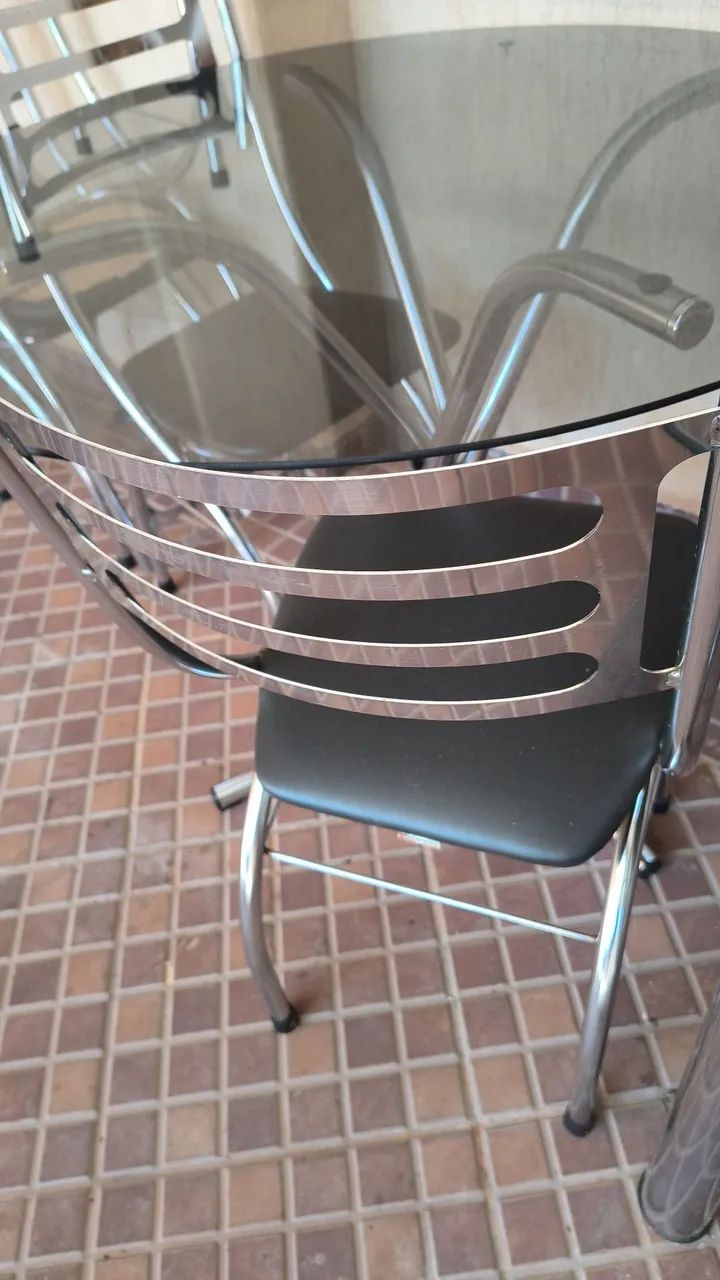 Vende-se uma mesa - Foto 4