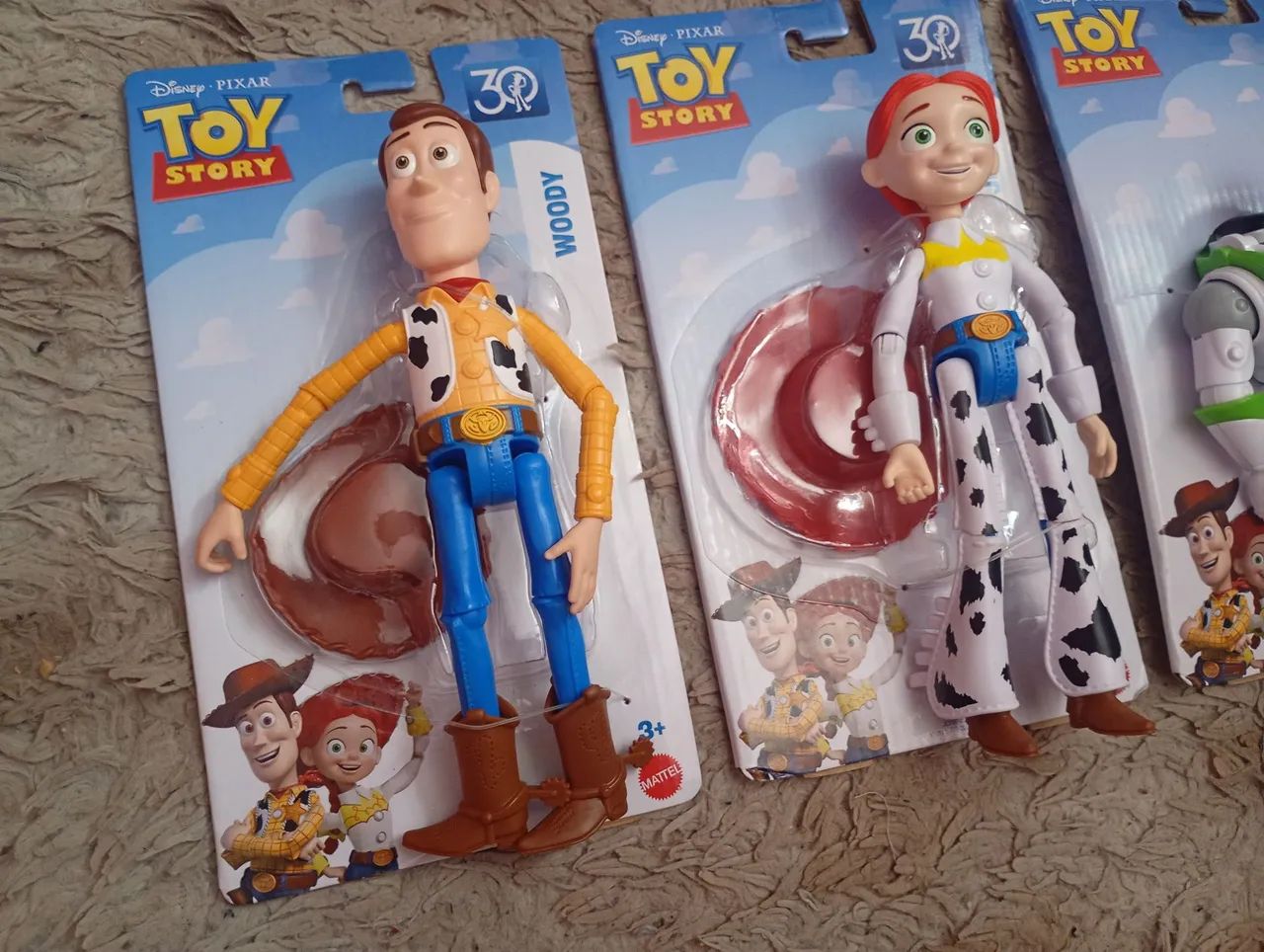 Bonecos Tory store - Foto 2