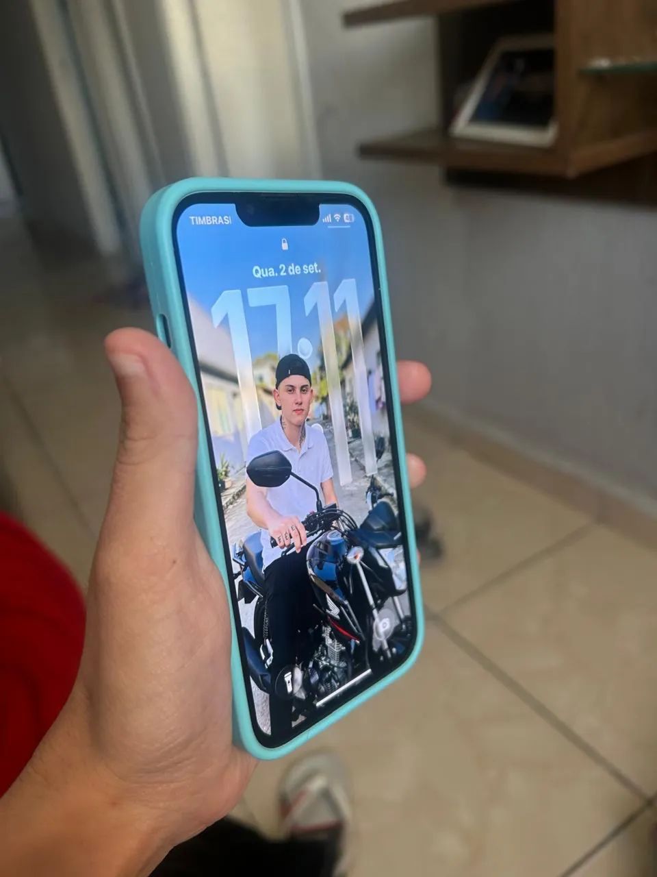 iPhone 13 quero 12 pro max ou 1500 câmera frontal parou e traseira trincada  - Foto 3