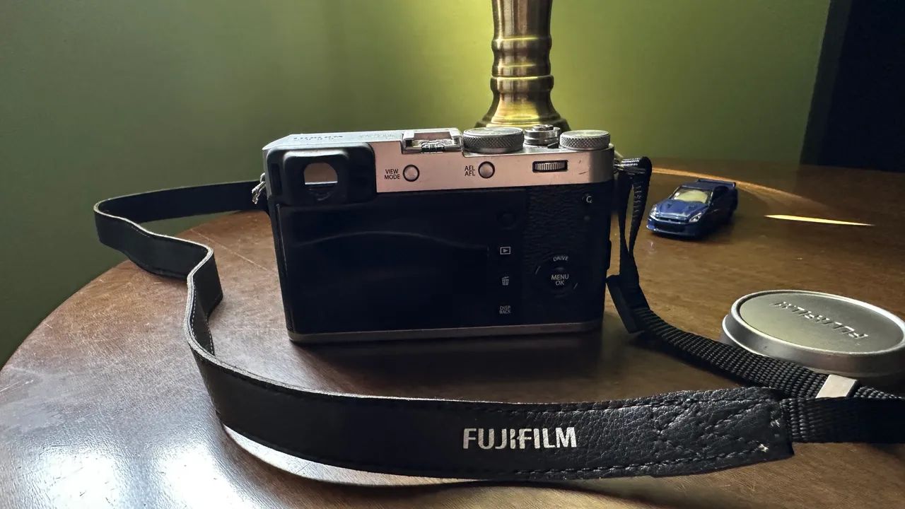 Câmera FUJIFILM X100f - Câmeras e Filmadoras - Country, Cascavel