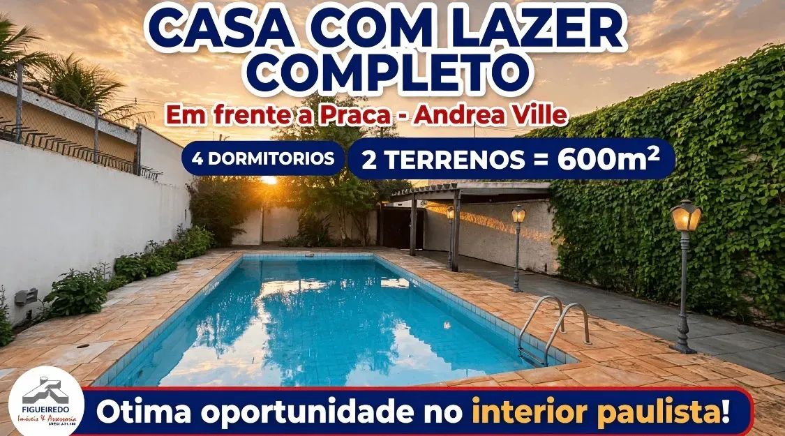 Casa Térrea em 2 Terrenos com 4 Dormitórios e Ampla Área de Lazer.
