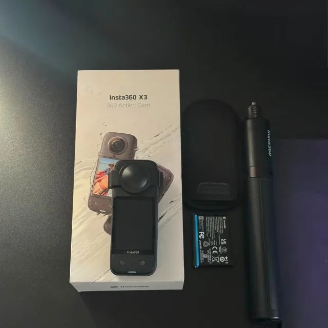 Insta 360° X3 - com acessórios