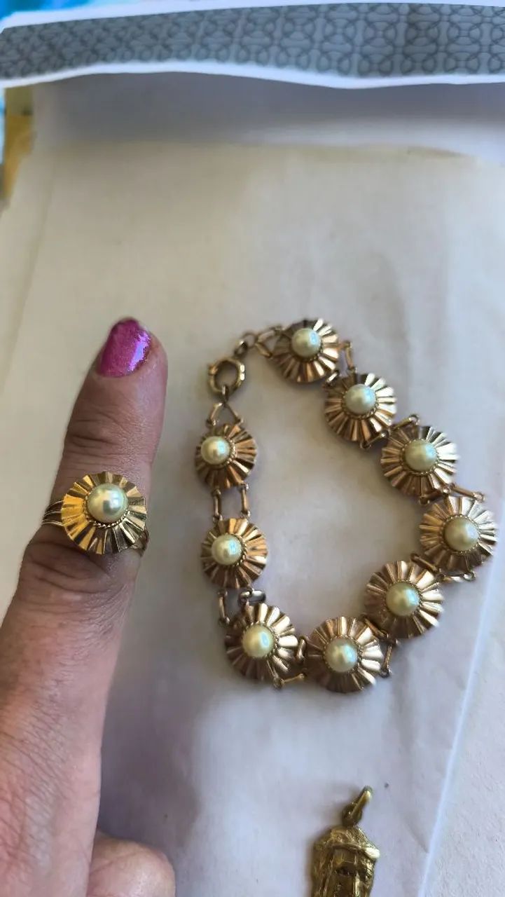 Vendo conjunto em ouro