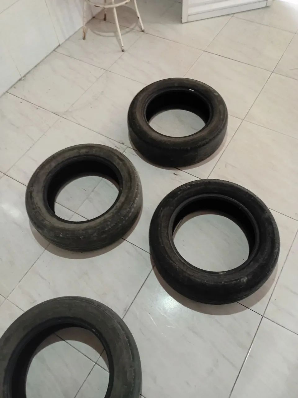 4 pneus aro 15 usados - Foto 5