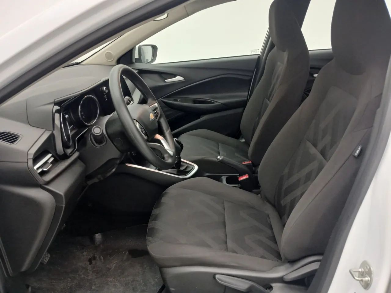 Chevrolet Onix Hatch 1.0 12V Flex Mec. 4P, foto 16 de 18