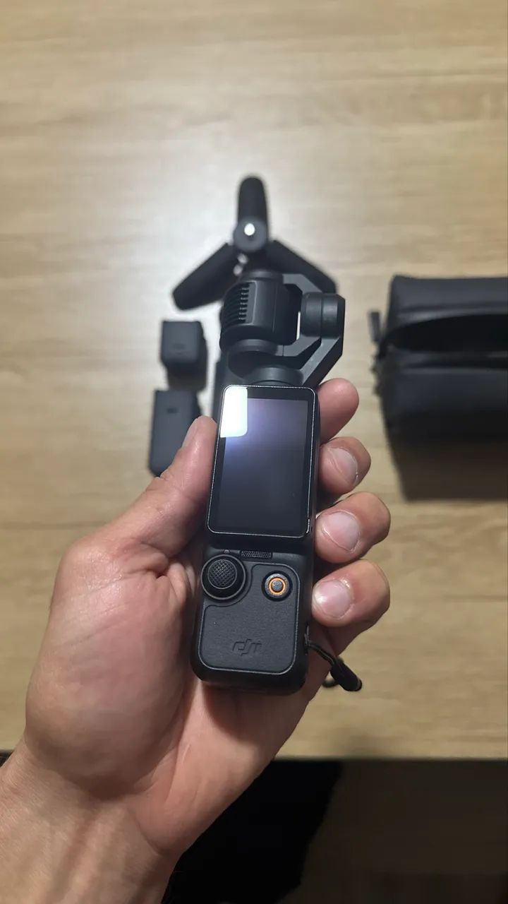 DJI Osmo Pocket 3 - COMBO CREATOR (sem microfone) - Foto 4