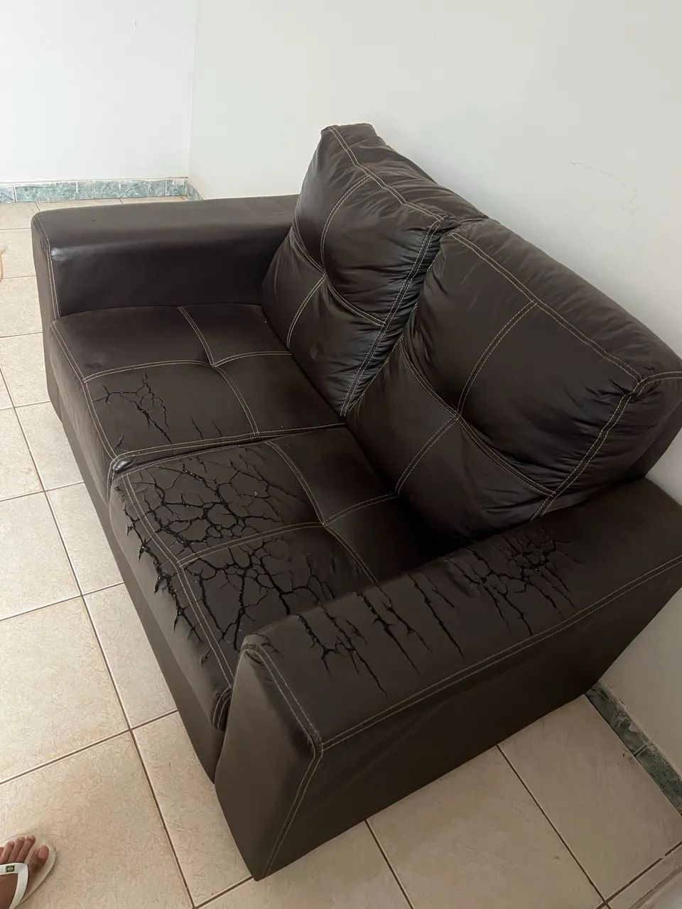 Sofá de 2 lugares. 200$ - Foto 3