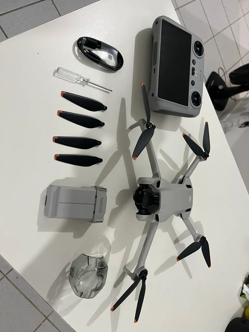DJI Mini 3 + Controle com Tela | Apenas 4h de Voo | Garantia - Foto 5