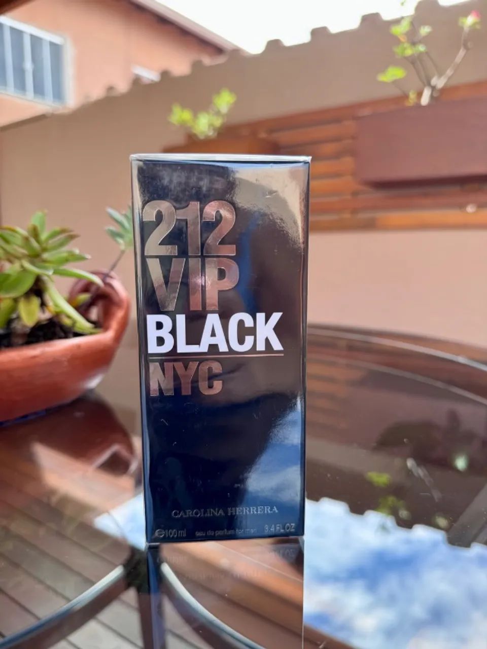 Perfume masculino 212 Vip black 100ml original  - Foto 3