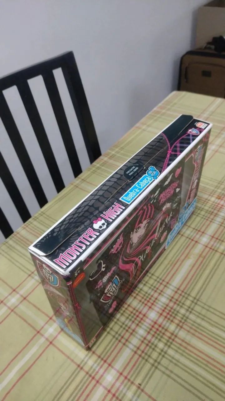 Quebra-cabeça Monster High Draculaura Lacrado - Foto 3