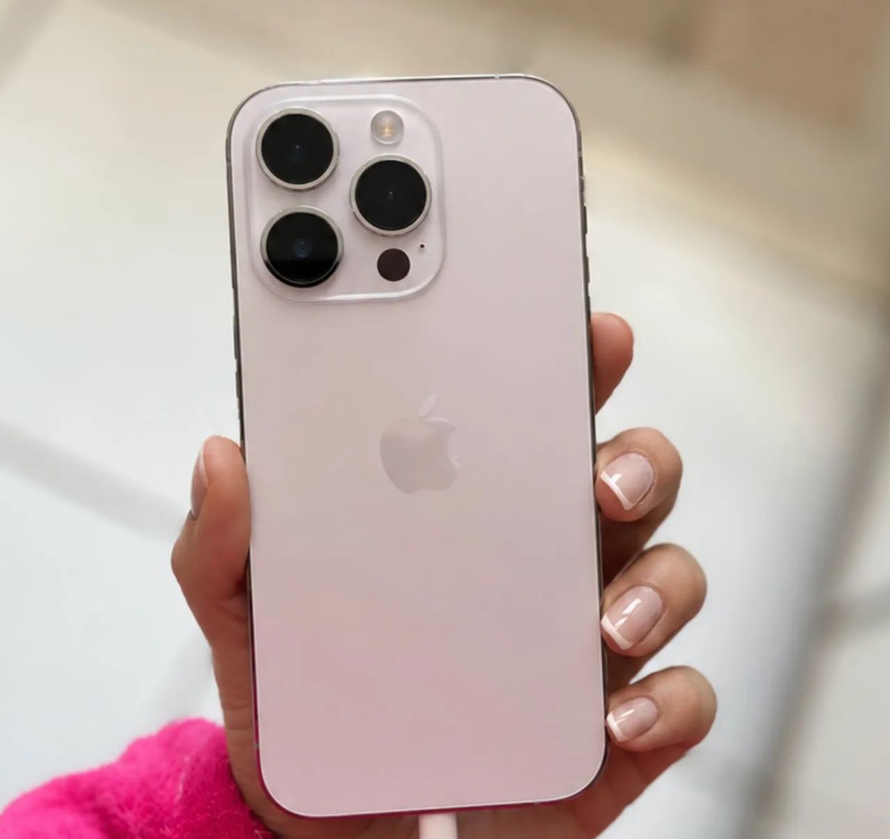 iPhone 14 Pro 128gb prata  - Foto 2
