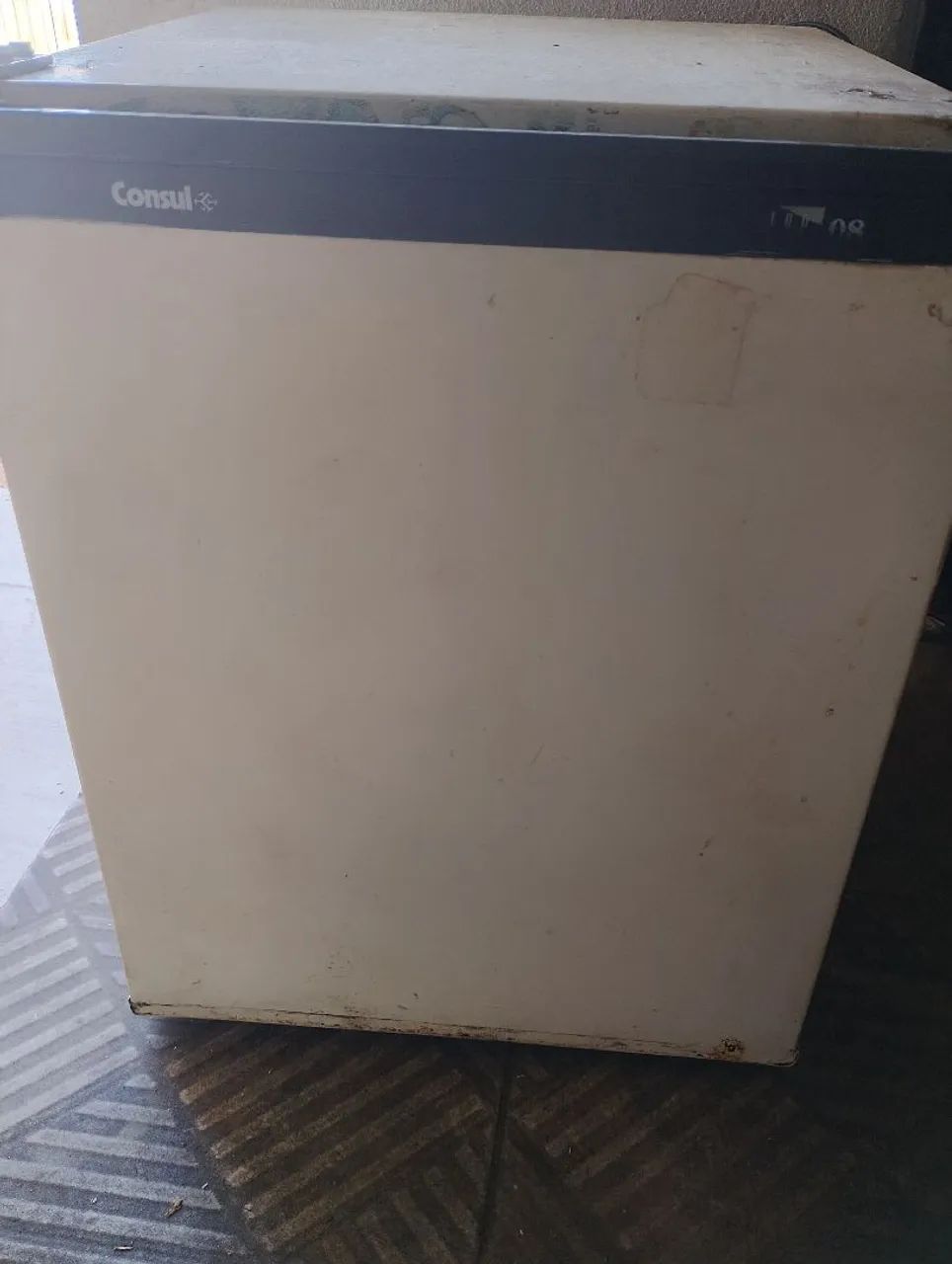 Frigobar Consul 80 litros 