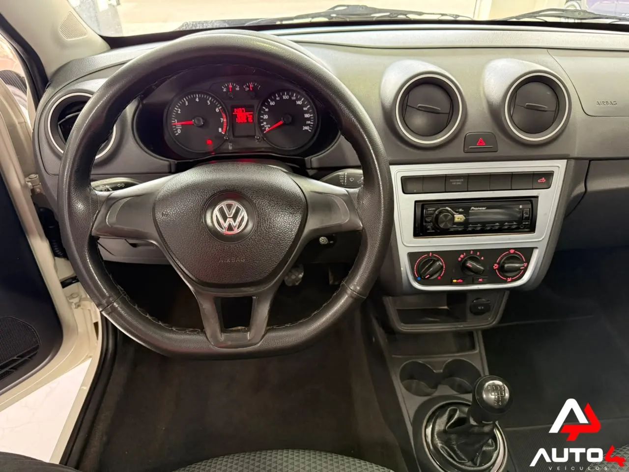 Volkswagen Saveiro Robust 1.6 Total Flex 8V 2019 - Foto 2