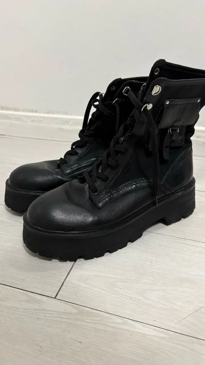 Bota tratorada Arezzo - Foto 4