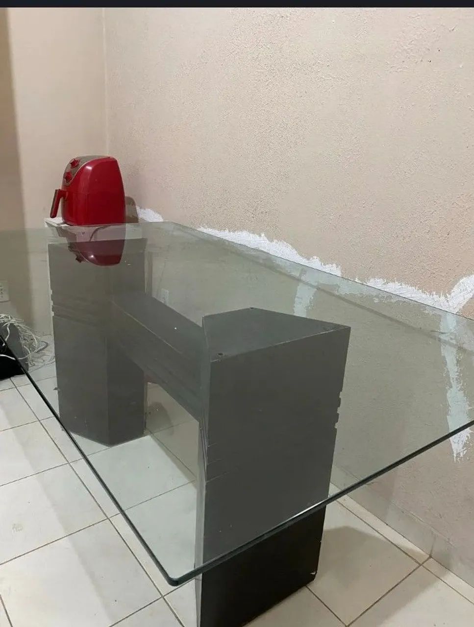 Mesa de vidro 180x100 obs: sem cadeiras - Foto 2