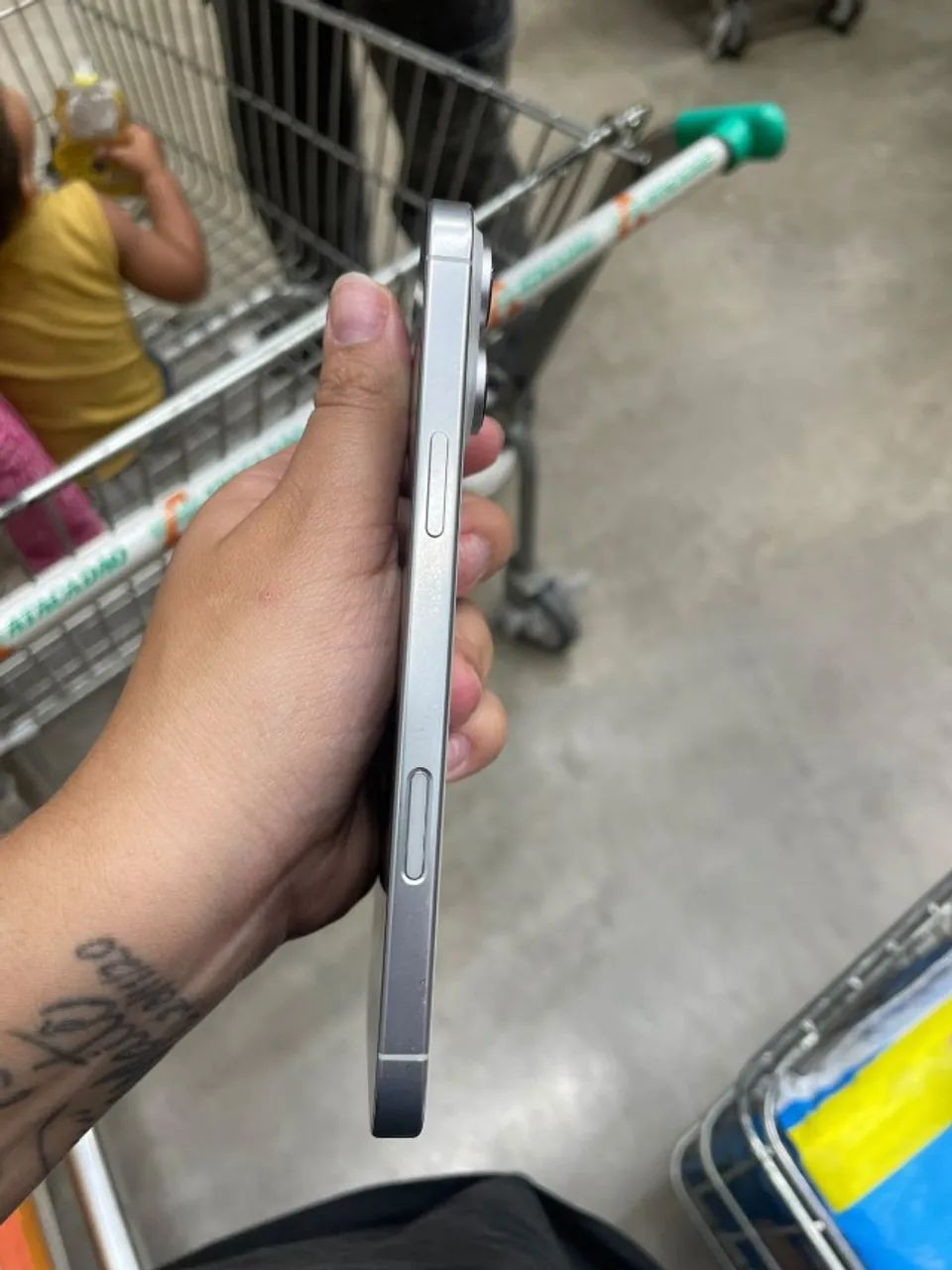 IPHONE 16 PRO MAX  - Foto 2