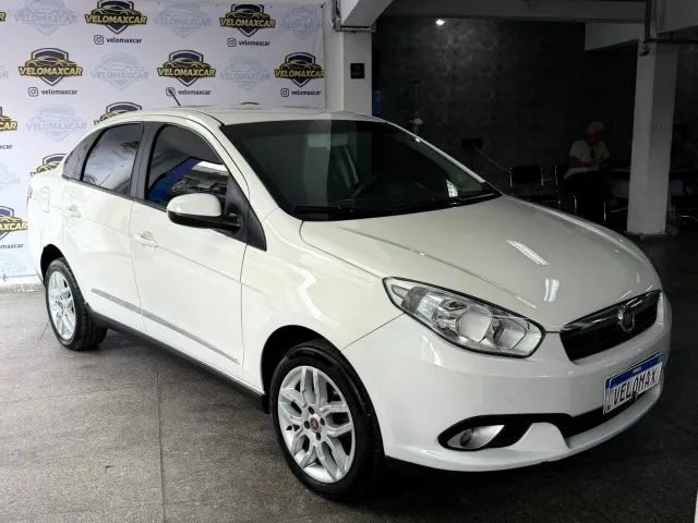 Fiat Grand Siena ESSENCE 1.6 FLEX 16V 2016