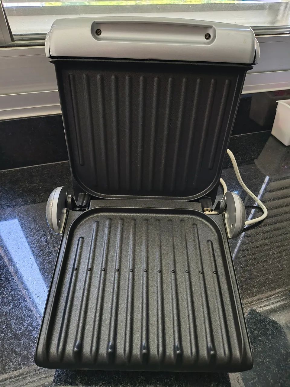 Sanduicheira George Foreman  - Foto 4