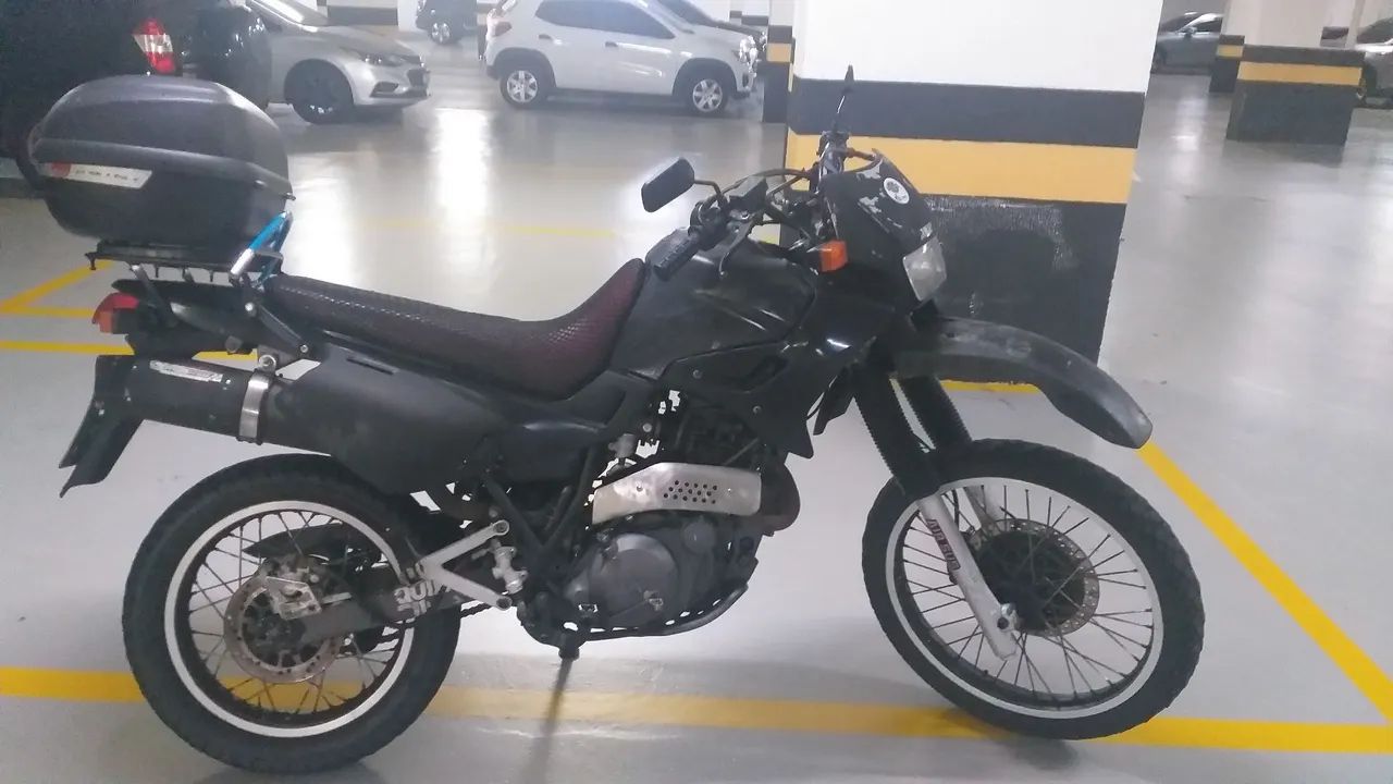 XT600e pronta para rodar